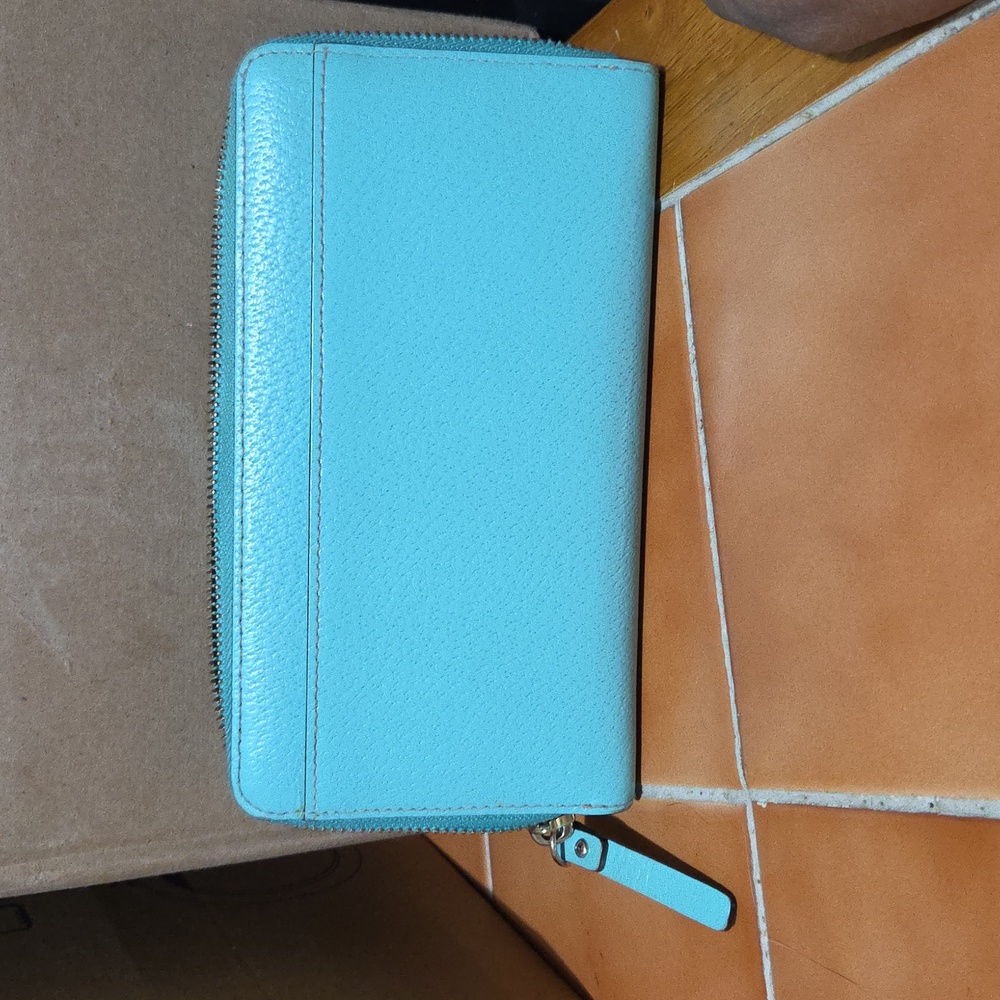 Kate Spade Teal Wallet - Picture 6 of 13